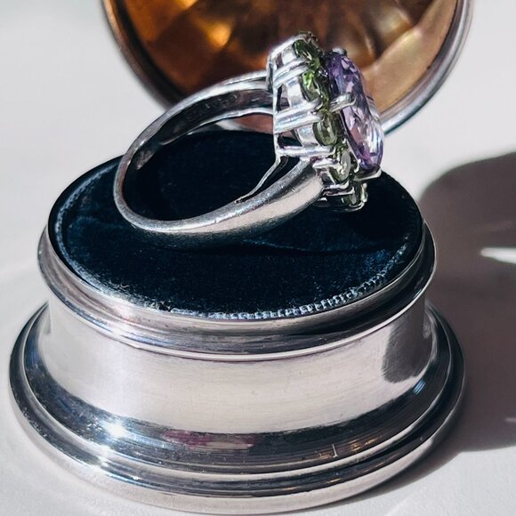 Breathtaking and Dazzling .925 Sterling Cocktail Ring Statement Ring - Picture 6 of 8